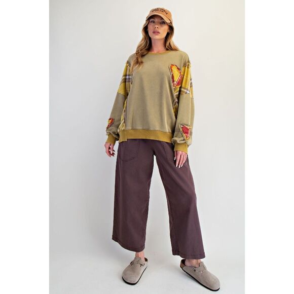 1004 EASEL Large Heart Plaid Flannel Patch Mineral Washed Pullover Sweatshirt - Picture 5 of 5